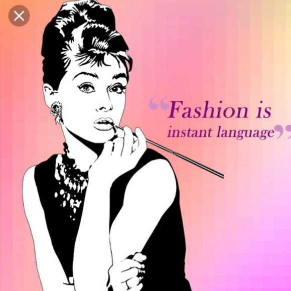 DON'T BE SHY! 😊💜🛍 - Picture 3 of 8